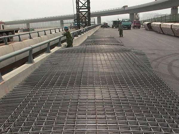 冷軋帶肋（lèi）鋼筋焊接網圖片3