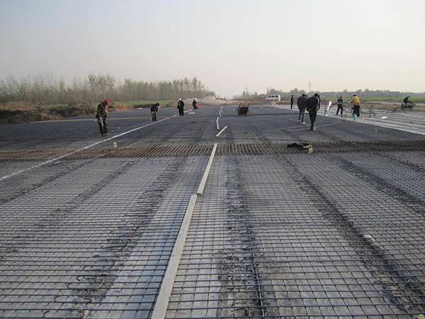 橋麵鋪裝鋼筋網圖片3