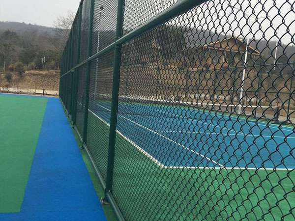 體育場運（yùn）動場圍欄